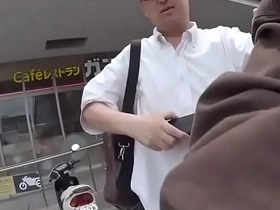 Japanese gay boy’s solo play ends in a facial