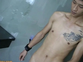 Asian twink's bondage and masturbation with bigcock