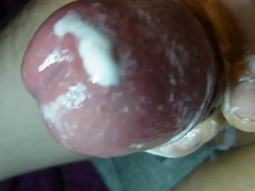 Amateur guy masturbates and cums on camera