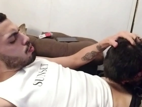 Brazilian girl gives an amazing blowjob to Novinho